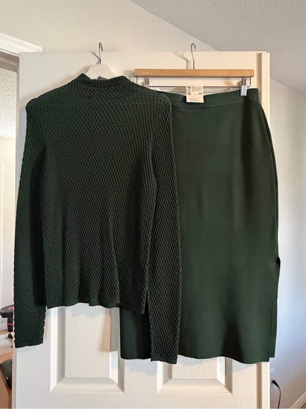 Simons Deep Forest Green Knit Top & Pencil Skirt Set